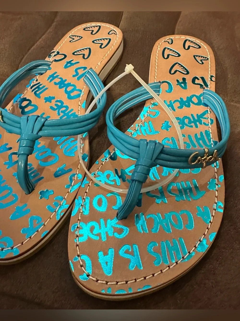 Vintage Y2K Coach Molly Metallic Teal Leather Knot Thong Sandals Size 9 New - Picture 3 of 4